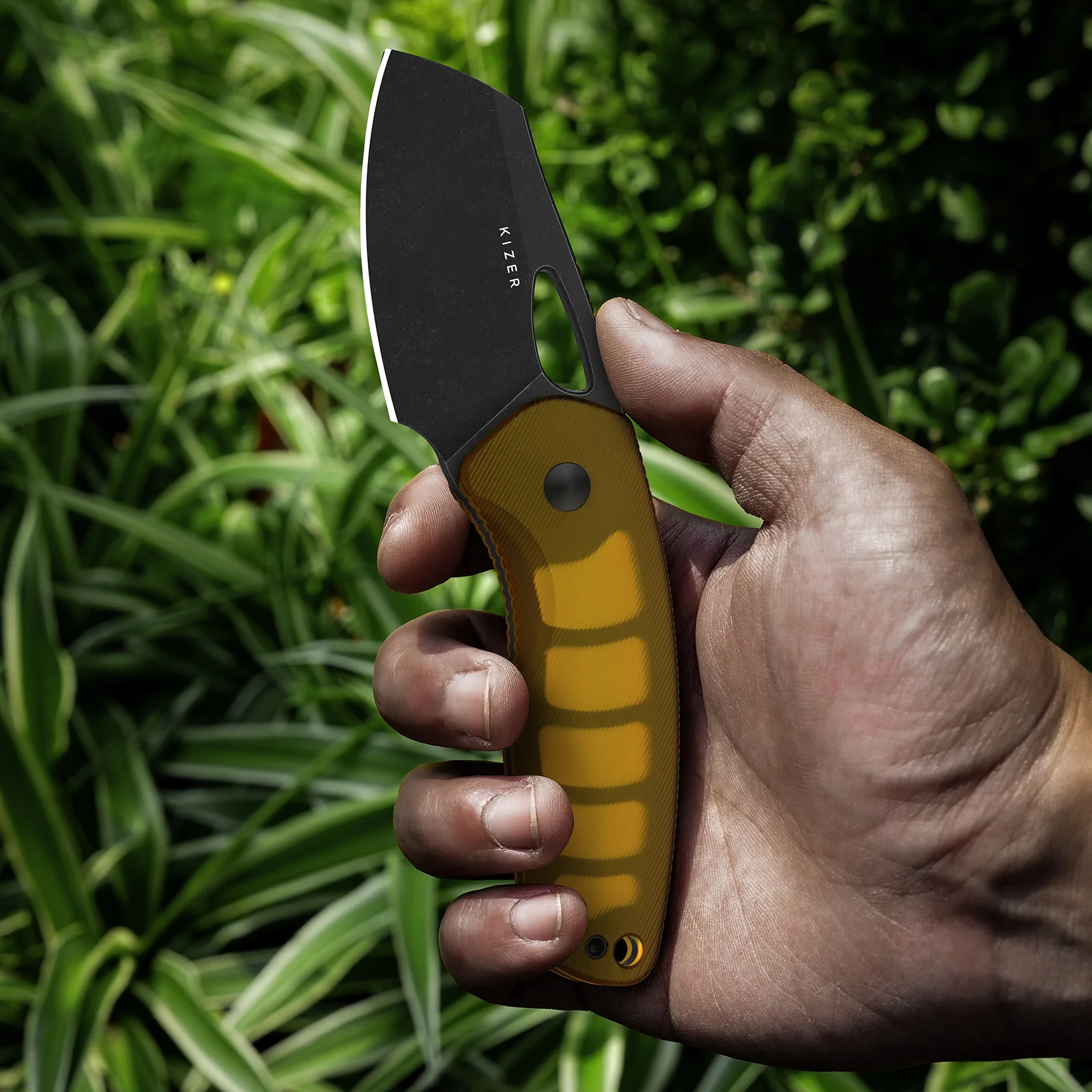 Hornet | Bee Belly Hollowed-out Handle | 14C28N | Fixed Blade | KizerV™ 1074A2 - Image 15