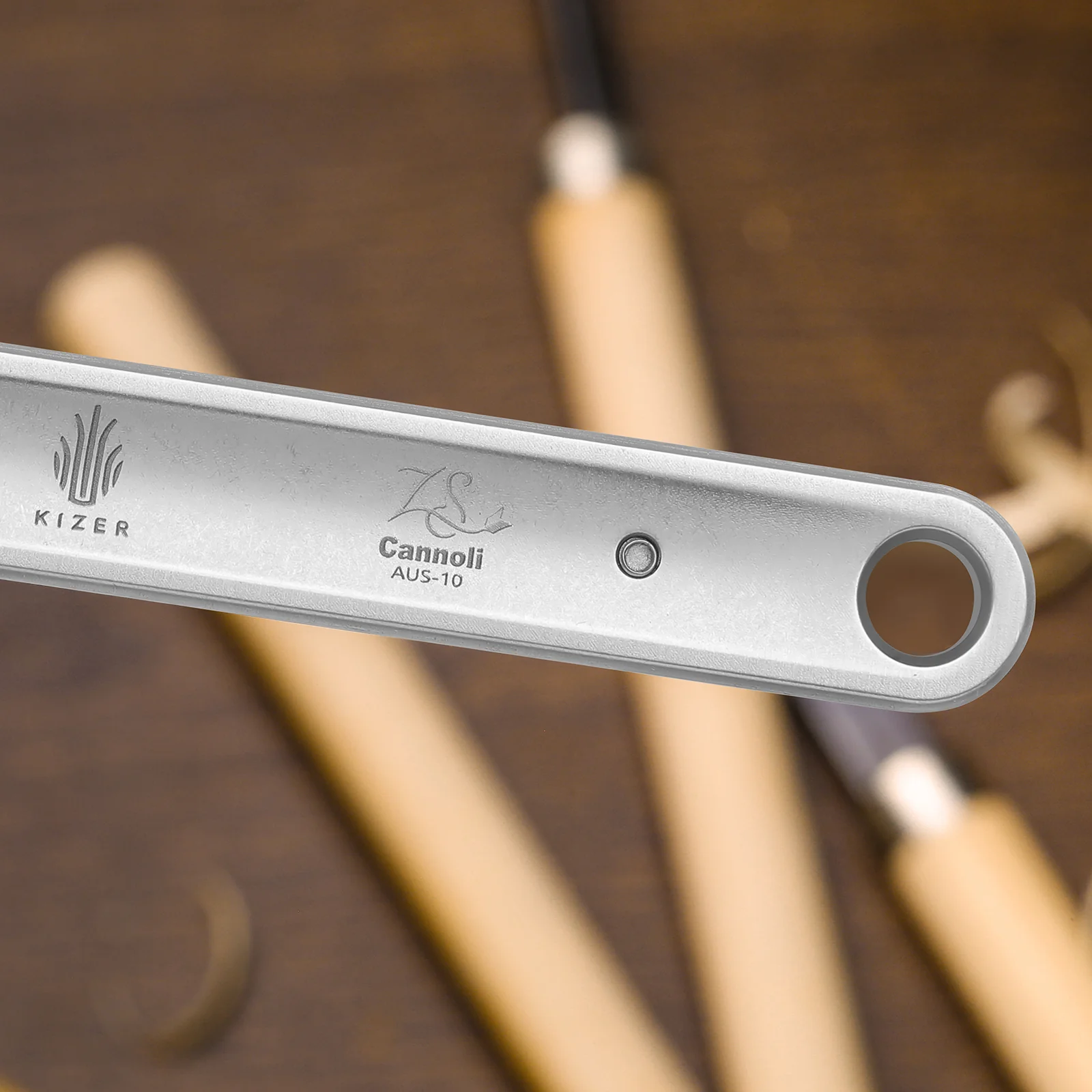 Cannoli | Kizer Fixed Blade | Vortex Pattern Micarta | AUS-10 | KizerV™ 1089A1 - Image 10