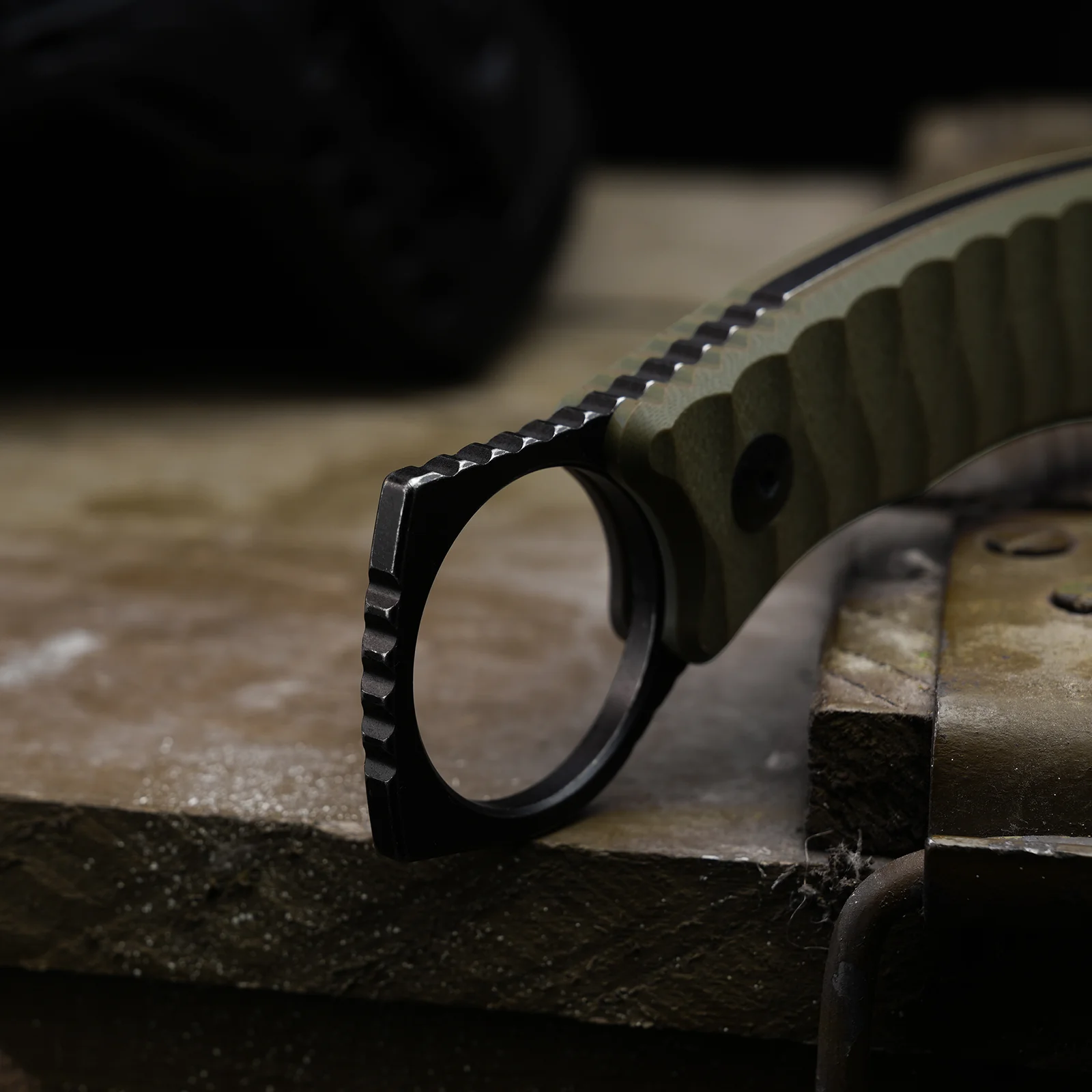 Billy Bones | Deep-Grooved G10 Handle|Lightweight Tactical | AEB-L | Fixed Blade | KizerV™ 1115A1 - Image 14