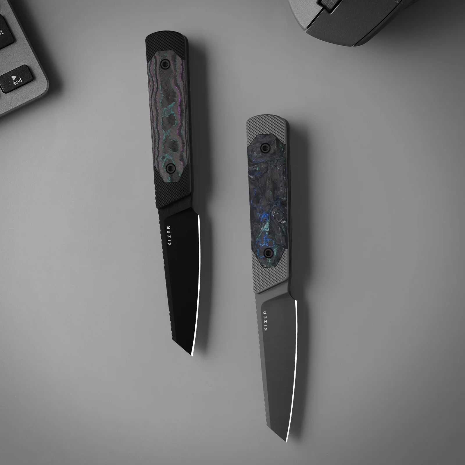 Hallow | Aluminium + Carbon Fiber | CPM 10V | KizerB™ 1123A2 - Image 11