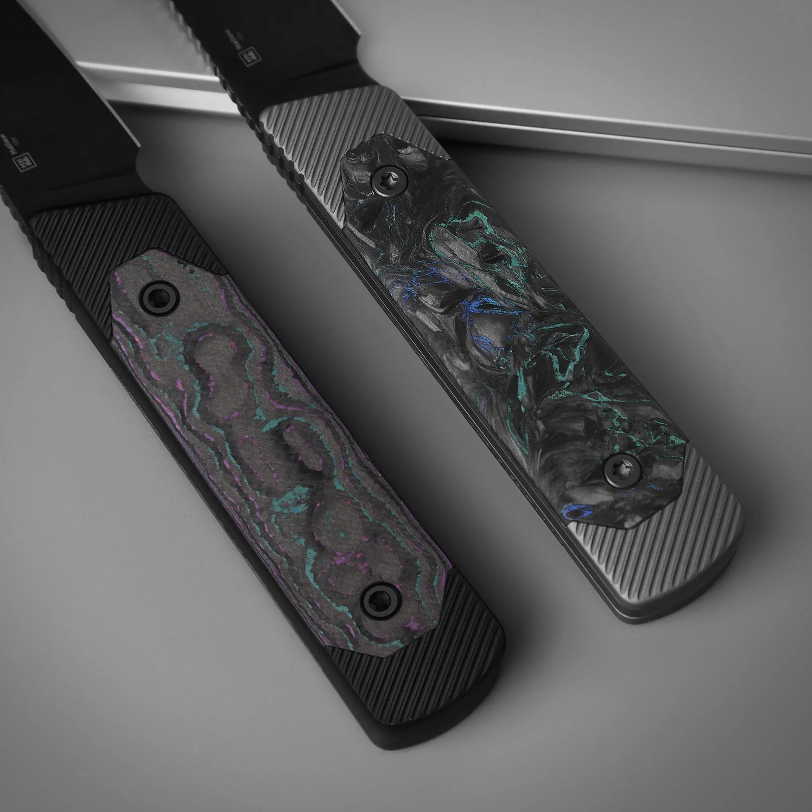 Hallow | Aluminium + Carbon Fiber | CPM 10V | KizerB™ 1123A2 - Image 13