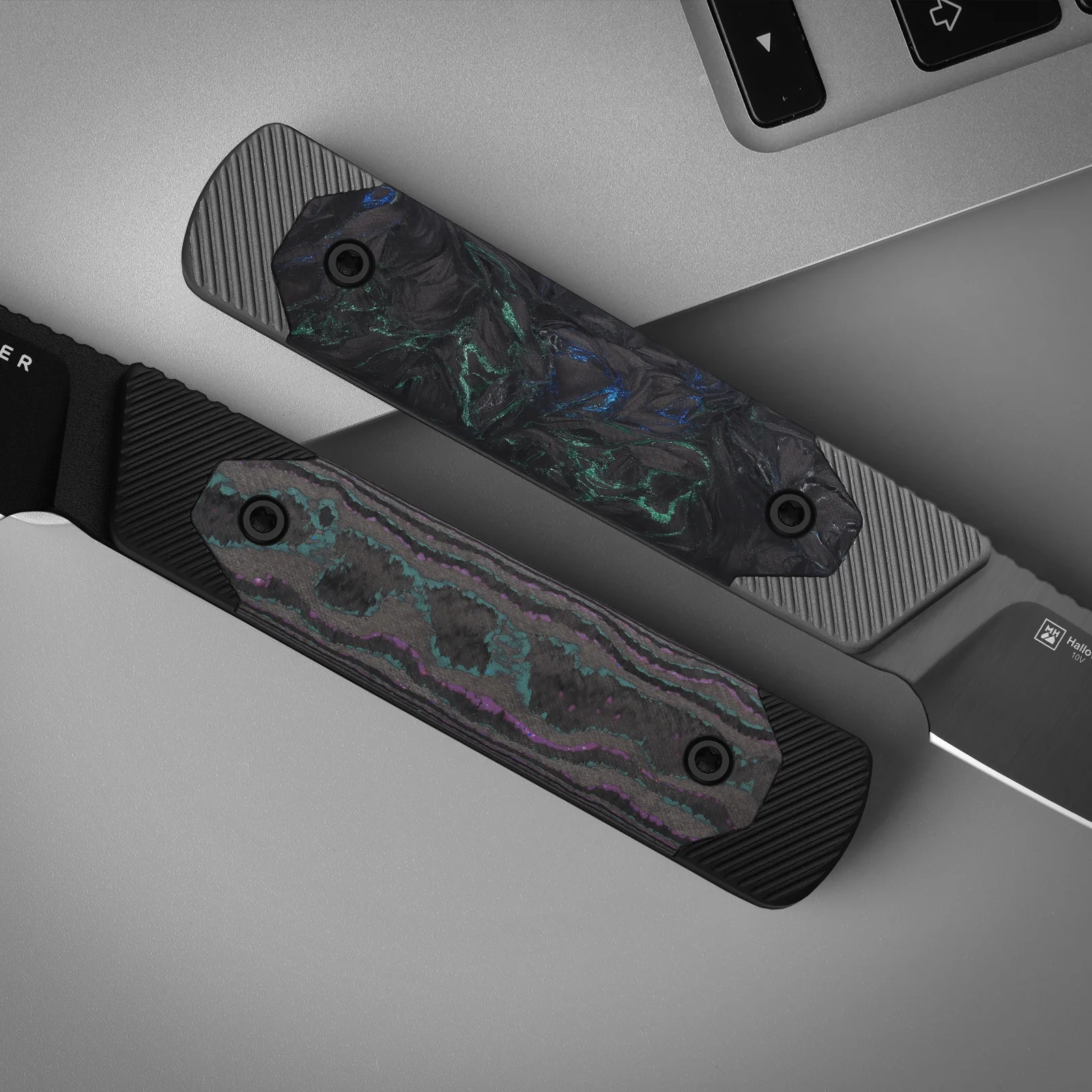 Hallow | Aluminium + Carbon Fiber | CPM 10V | KizerB™ 1123A2 - Image 14