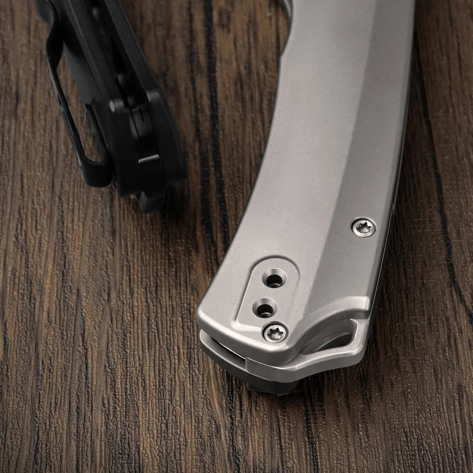T1 BD | Kizer Button Liner Lock™ | Elmax with DLC | Aluminum Handle | KizerB™ 3490.2BDA1 - Image 12