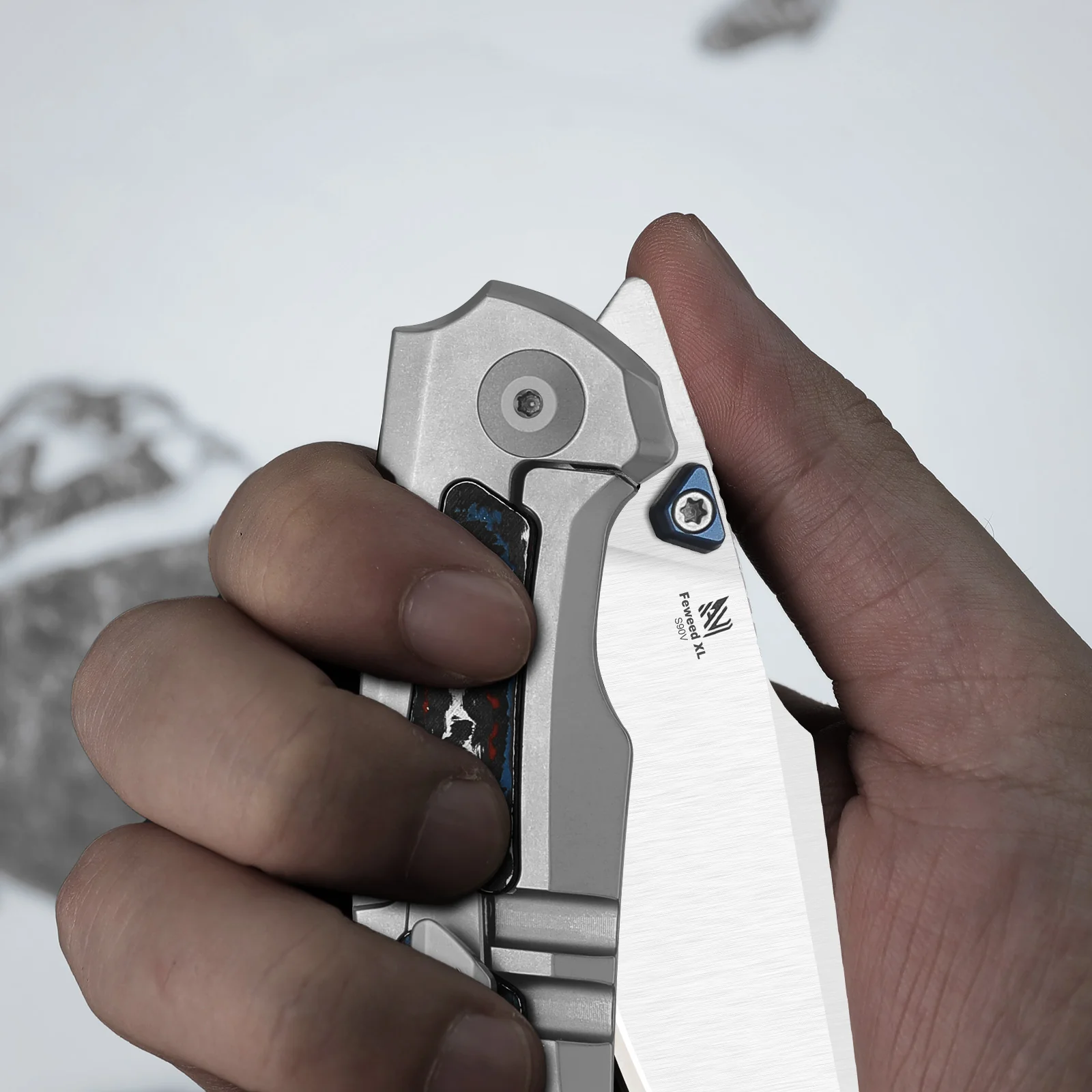 Feweed XL | S90V | Harpoon Blade | Titanium & Camo Carbon Shipwreck|KizerB™ 4694A3 - Image 17