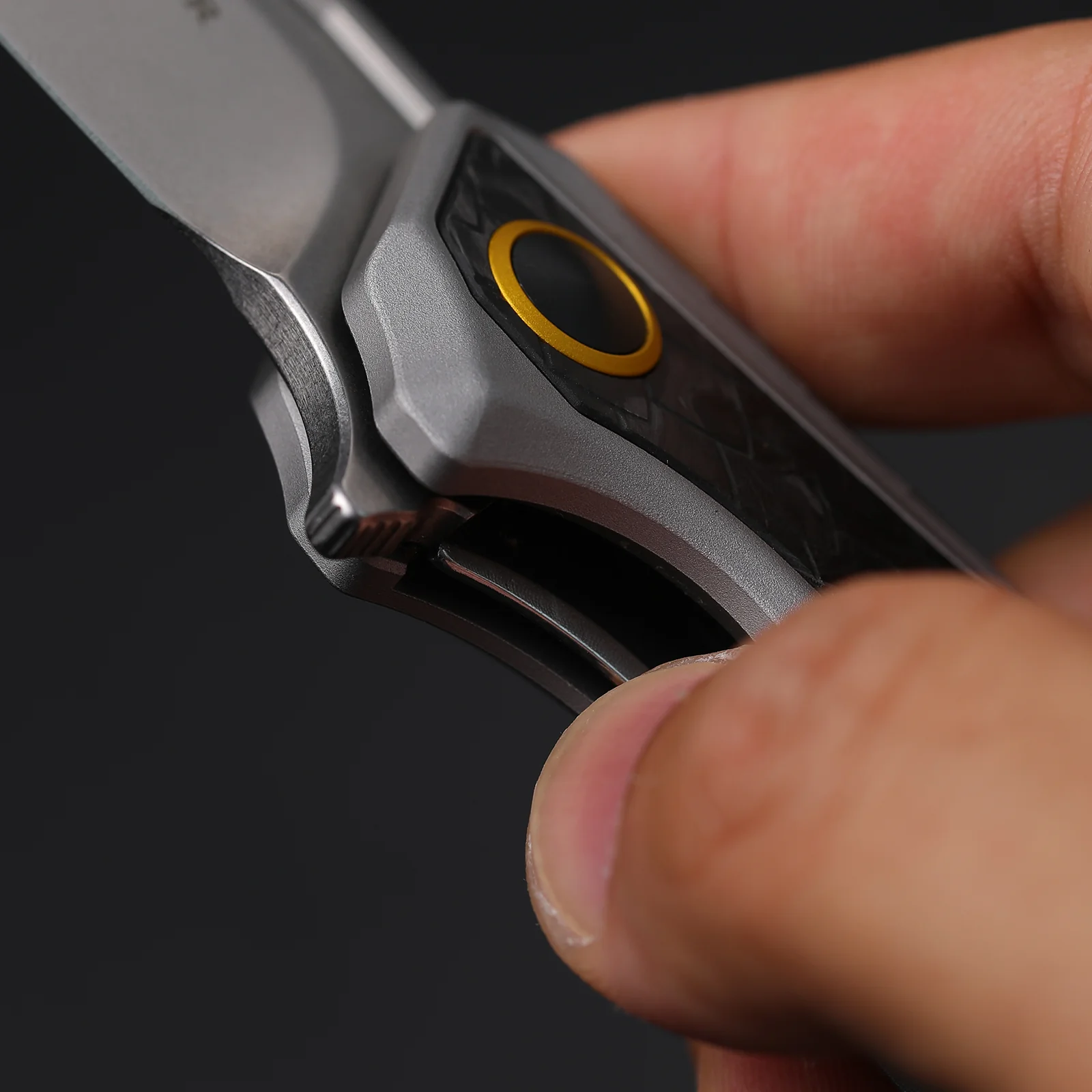 Draca | Flipper | S45VN | GID | Aluminum & Carbon Fiber | KizerB™ 4751A1 - Image 10