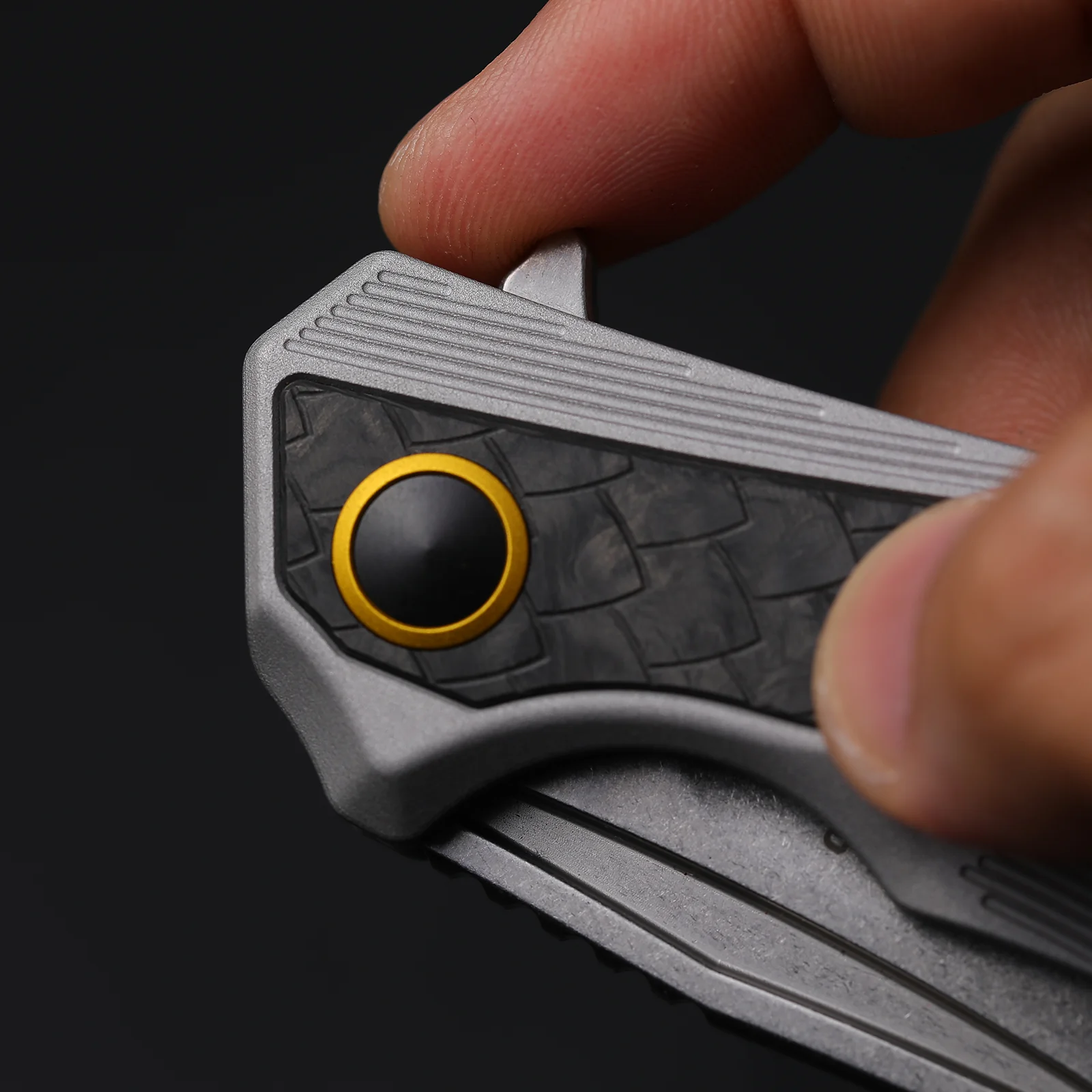 Draca | Flipper | S45VN | GID | Aluminum & Carbon Fiber | KizerB™ 4751A1 - Image 12