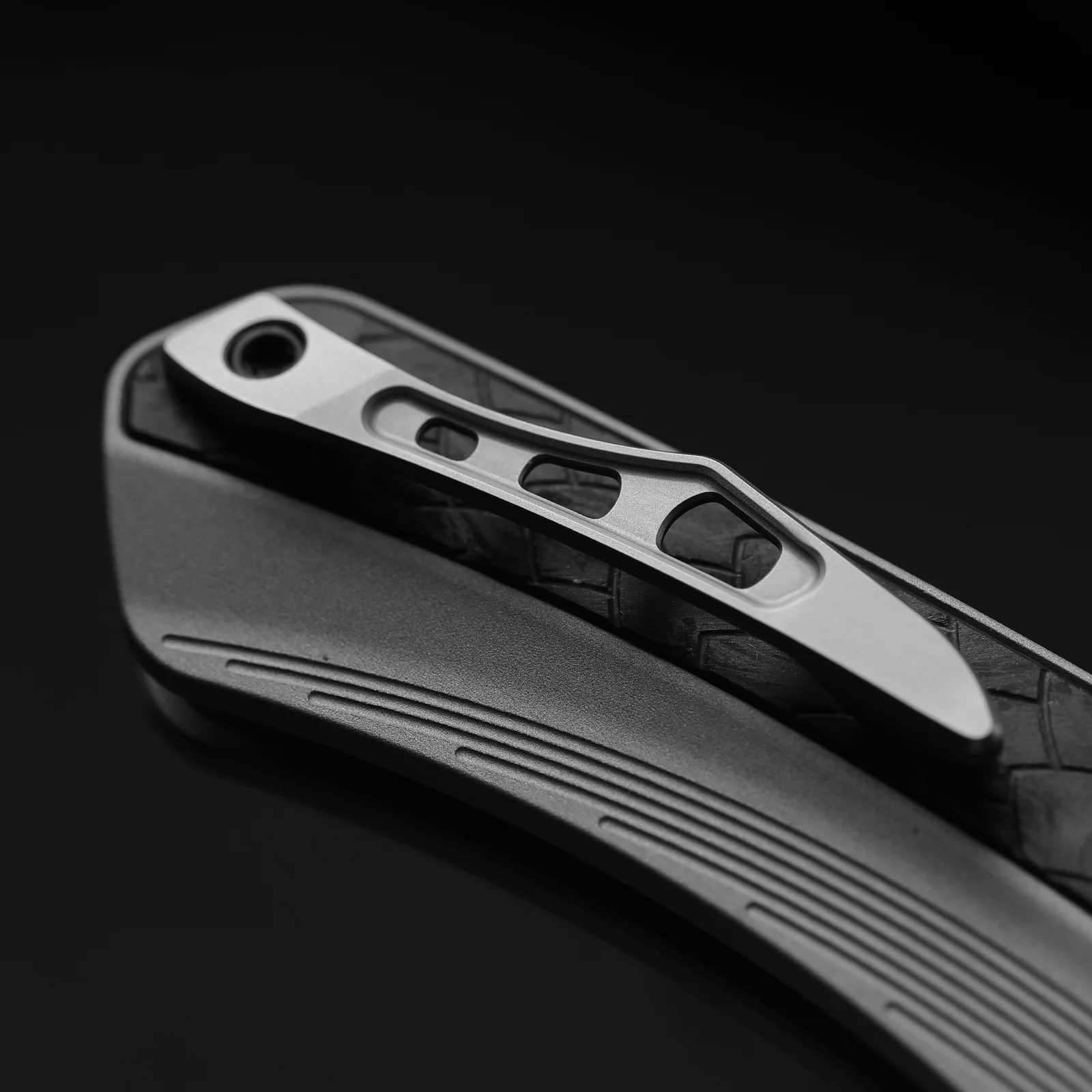 Draca | Flipper | S45VN | GID | Aluminum & Carbon Fiber | KizerB™ 4751A1 - Image 16