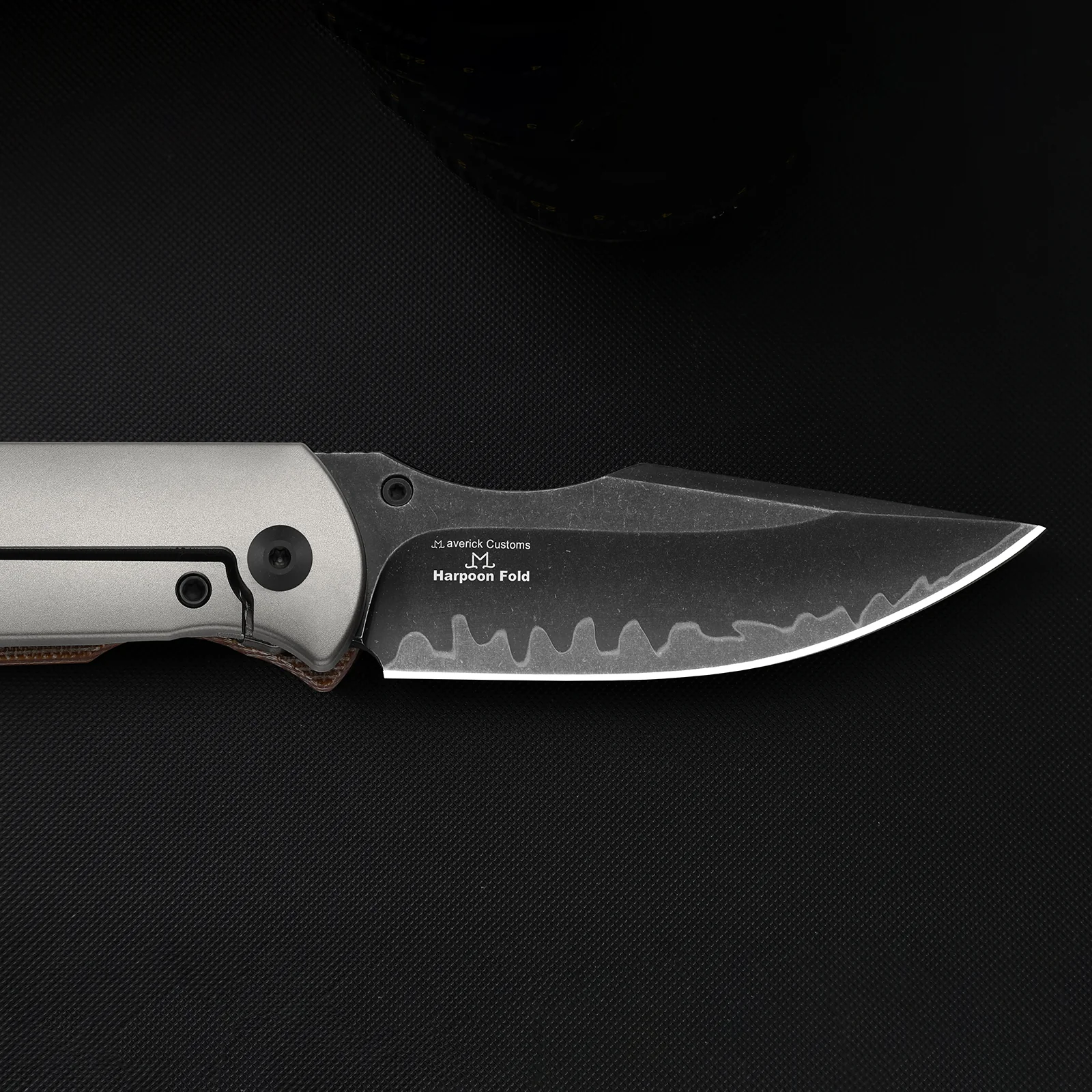 HARPOON FOLD | Elmax + Hollow Grind + Stonewashed | FRAME LOCK | Titanium | KizerB™ 4784A1 - Image 10