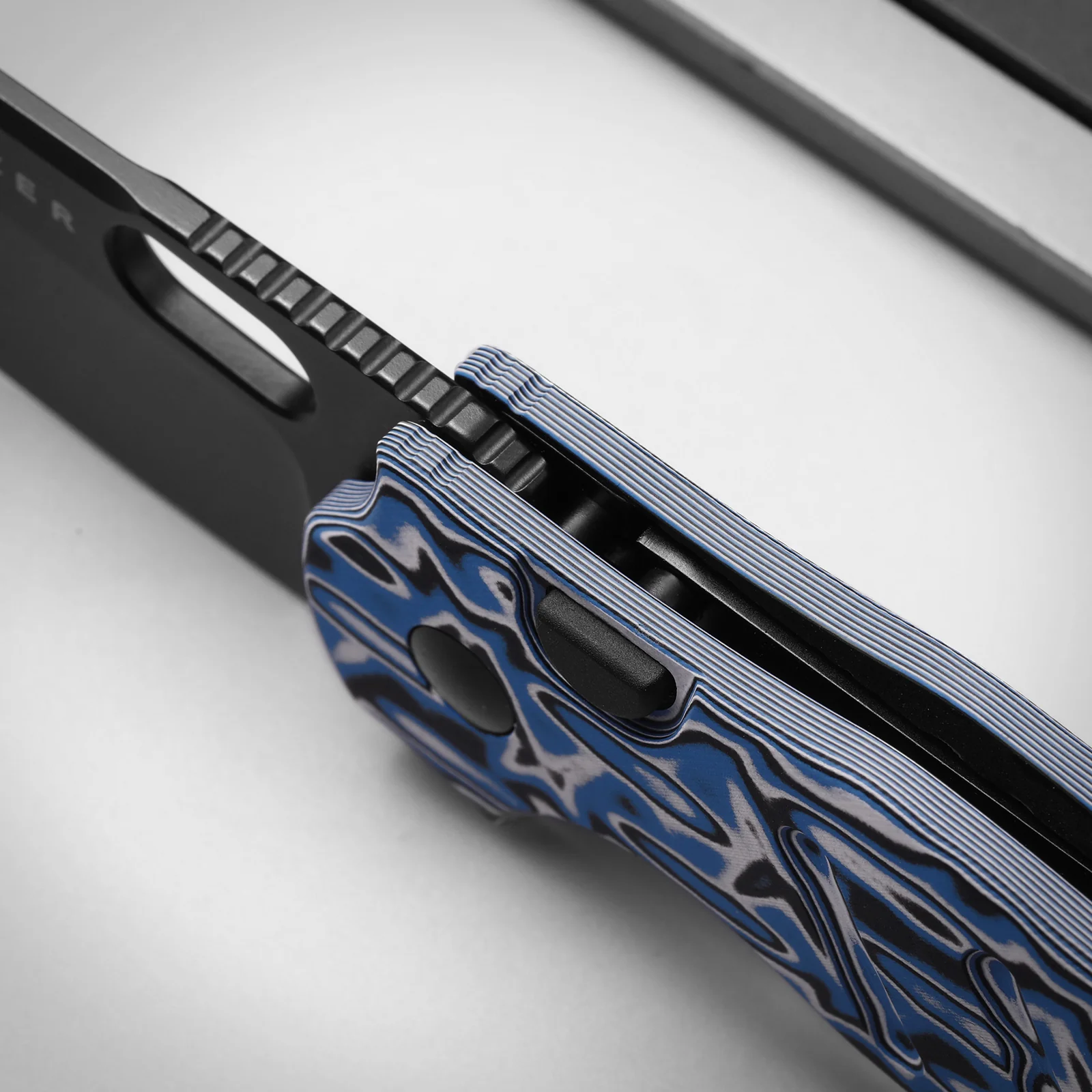 Sheepdog® C01C 2.9 BS | Kizer Button Liner Lock™ | Nitro-V | Micarta | KizerV™ 3488.29BSA2 - Image 10