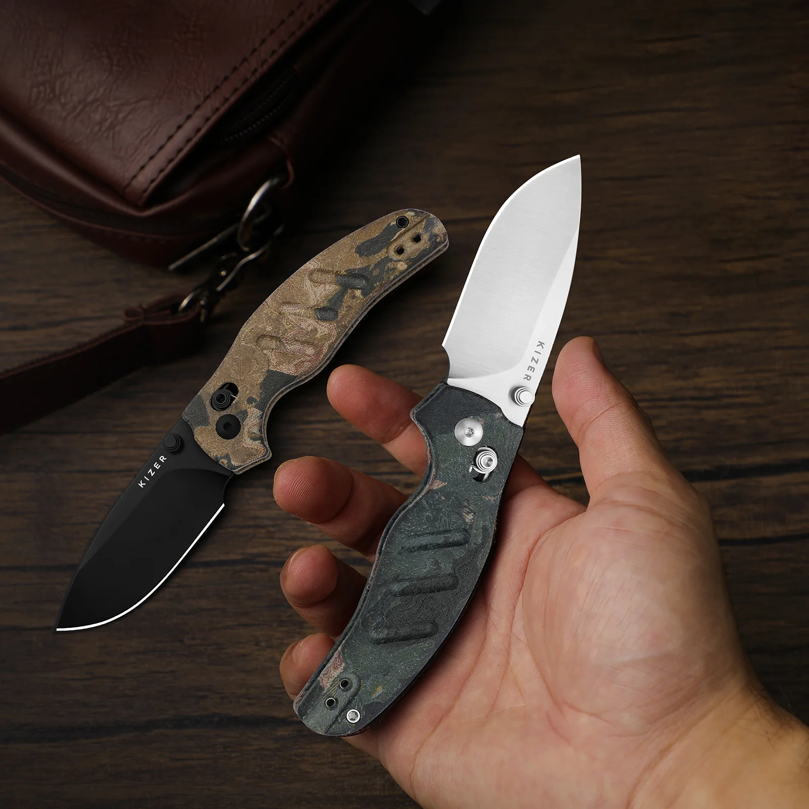 Sheepdog® C01C 2.9 CD | Current Micarta (Blue Burl Canvas) | Kizer Clutch Lock™ | Nitro-V | KizerV™ 3488.29CDA3 - Image 14