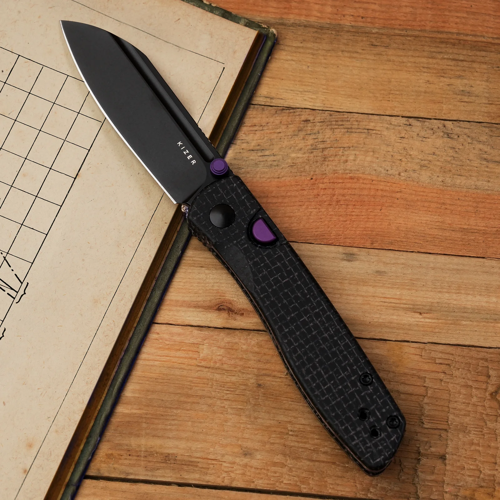 Renissance | Kizer Button Liner Lock™ | Micarta | N690 Black PVD Coating | KizerV™ 3698A1 - Image 11