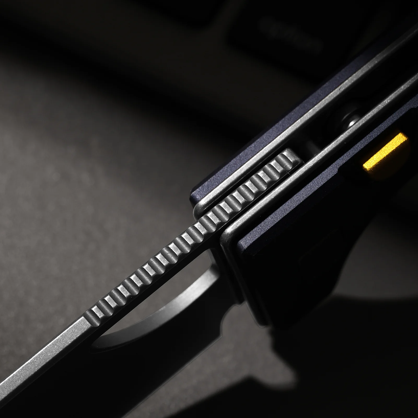 Little Ringbo | Kizer Button Liner Lock™ | Aluminum | AEB-L Satin | KizerV™ 3708A1 - Image 11