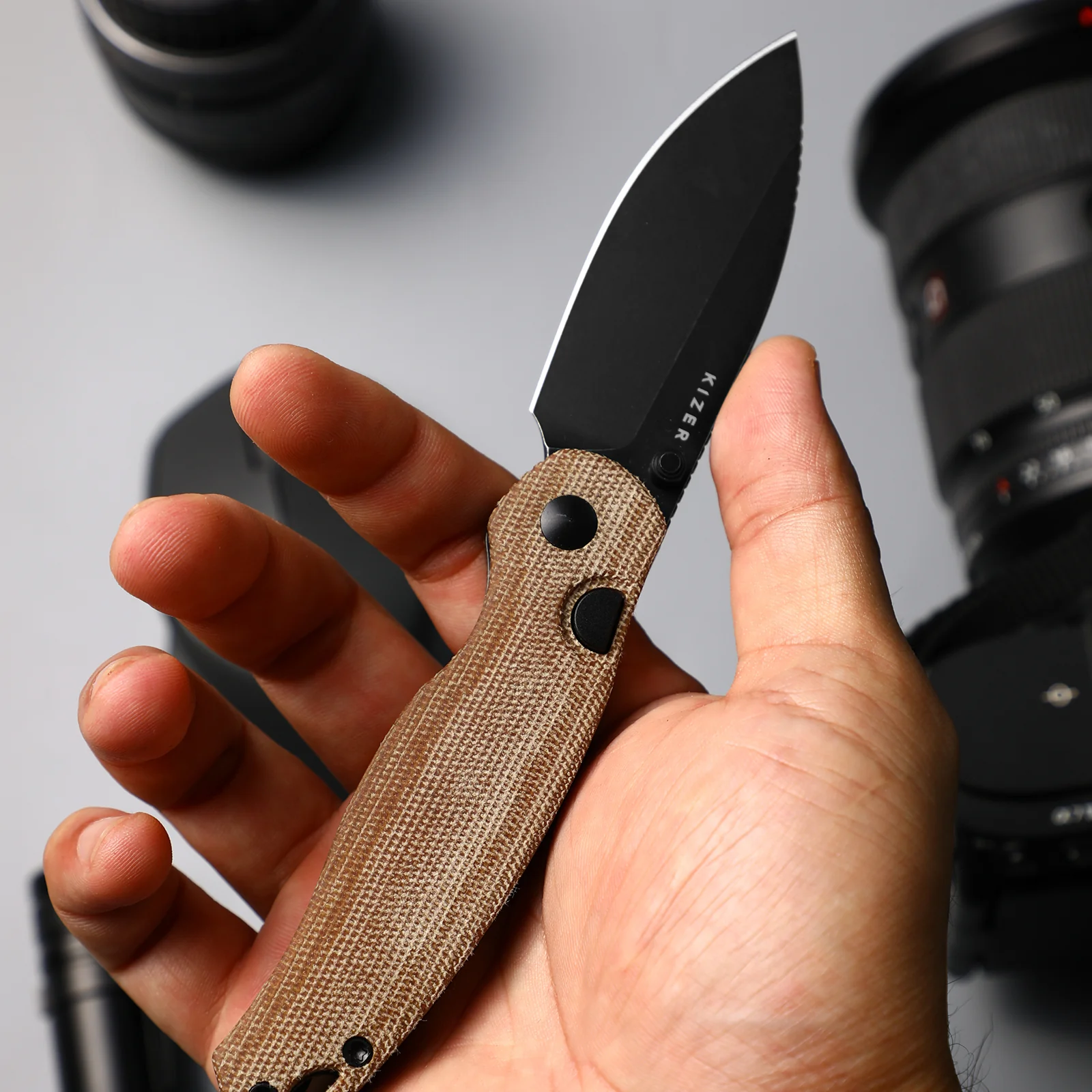 Phoca BD | Kizer Button Liner Lock™ | Black Acid Damascus | Norplex UltreX™ Micarta | KizerV™ 3781BDA3 - Image 16