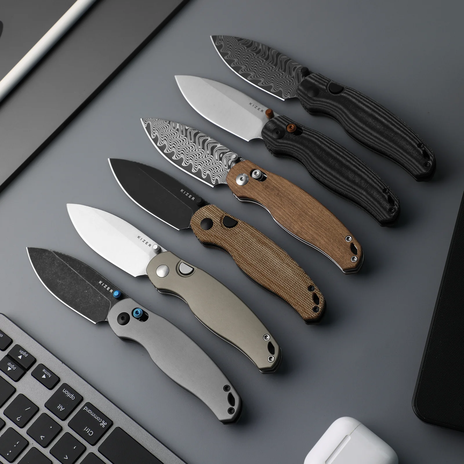 Phoca BD | Kizer Button Liner Lock™ | Black Acid Damascus | Norplex UltreX™ Micarta | KizerV™ 3781BDA3 - Image 8