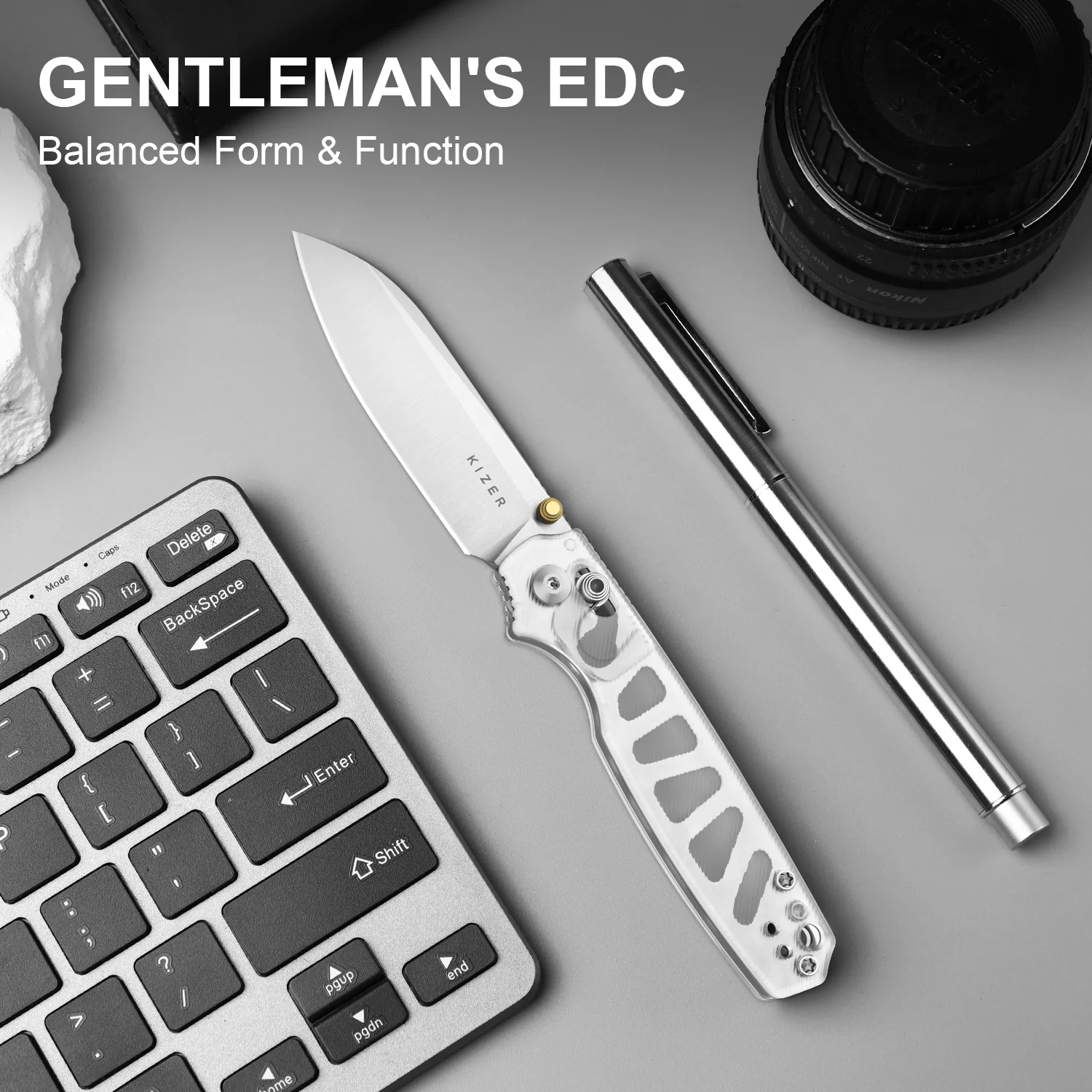 Pokiman CS | Kizer Clutch Lock™ |Sheepsfoot | Four-Finger Full Grip | Clear Acrylic | KizerV™ 3789A5 - Image 15