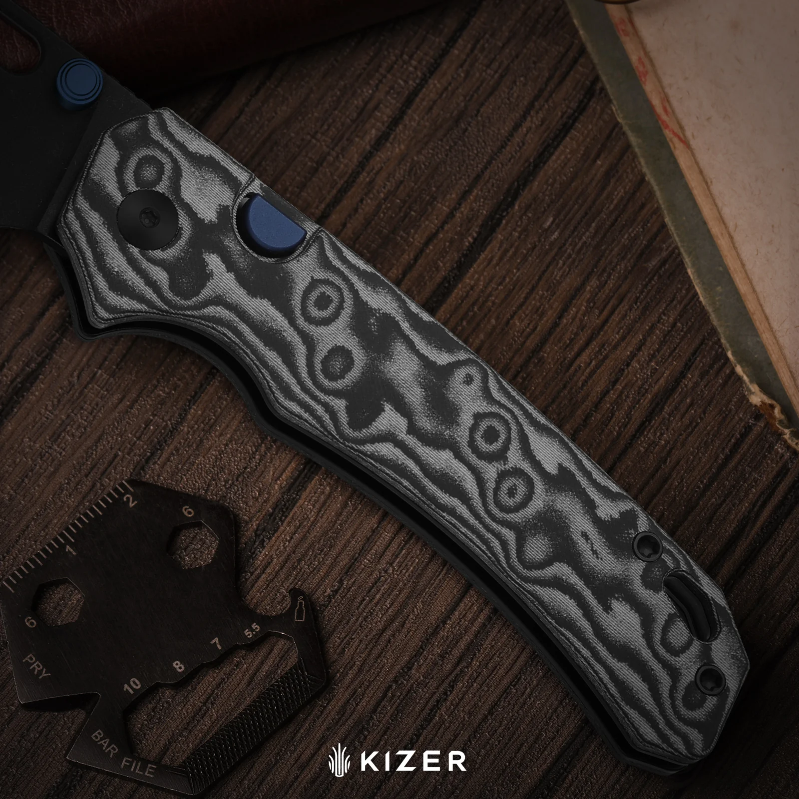 Outposter | Kizer Button Liner Lock™ | Vortex Pattern Micarta  | Nitro-V + PVD Coating & Stonewashed | KizerV™ 3802BDA2 - Image 11