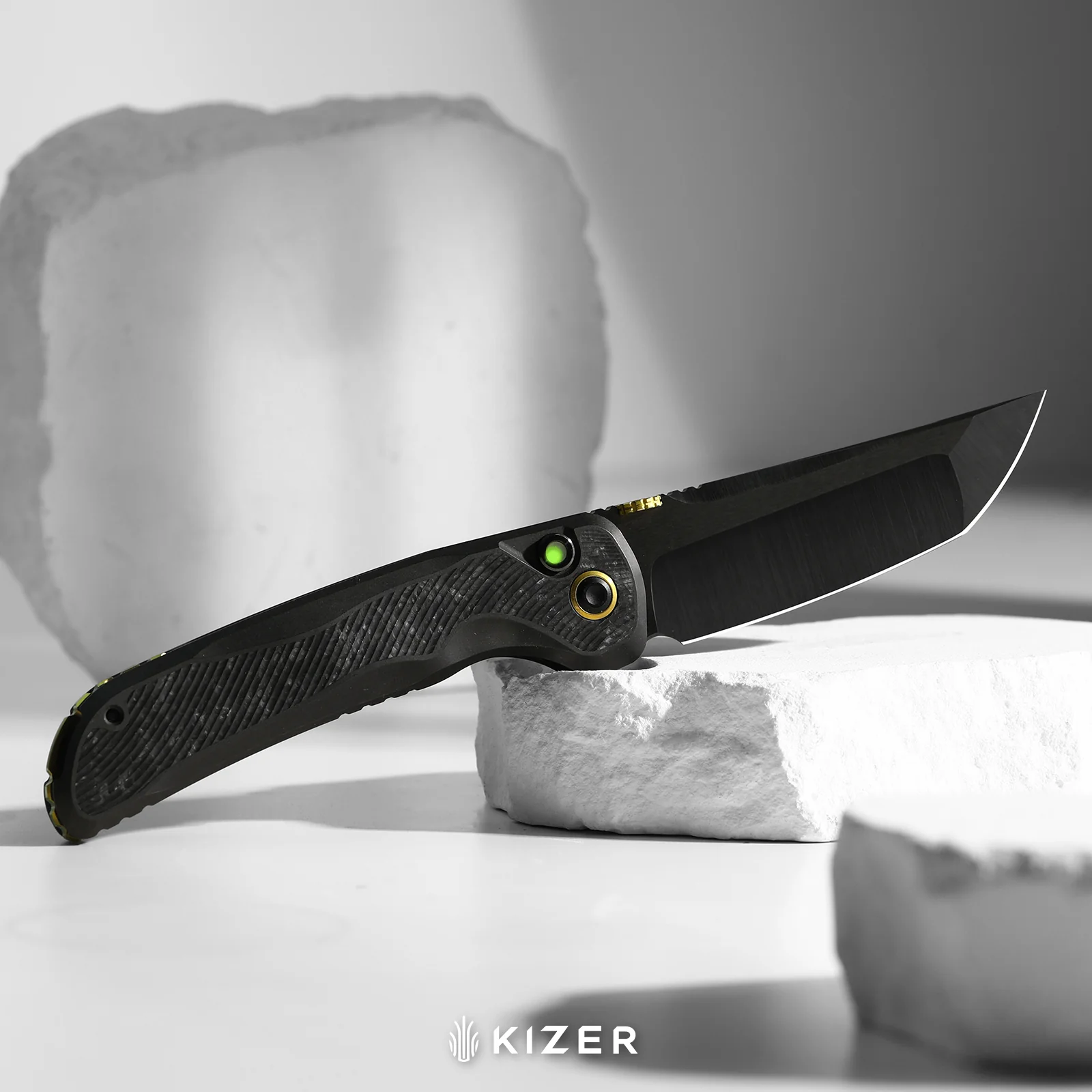 Mithril-Lefty | KineticFit™ Button Lock | M390 + DLC Ultra + Hand-Brushed | Titanium (DLC Ultra) & Fat Carbon | Exquisite Light | KizerX® FK08A1 - Image 10