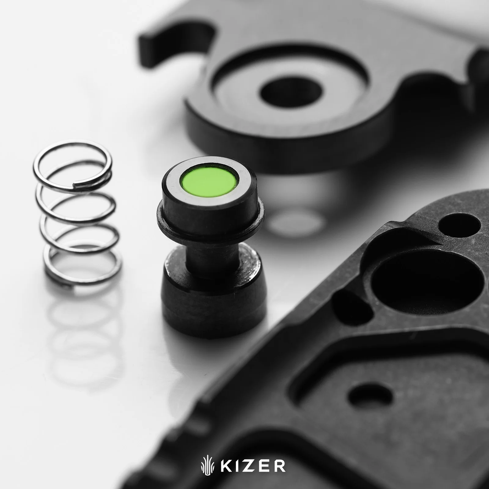 Mithril-Lefty | KineticFit™ Button Lock | M390 + DLC Ultra + Hand-Brushed | Titanium (DLC Ultra) & Fat Carbon | Exquisite Light | KizerX® FK08A1 - Image 8
